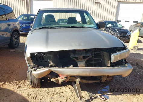 2002 Chevrolet S-10 из США, поврежденный, VIN 1GCCS145828190038